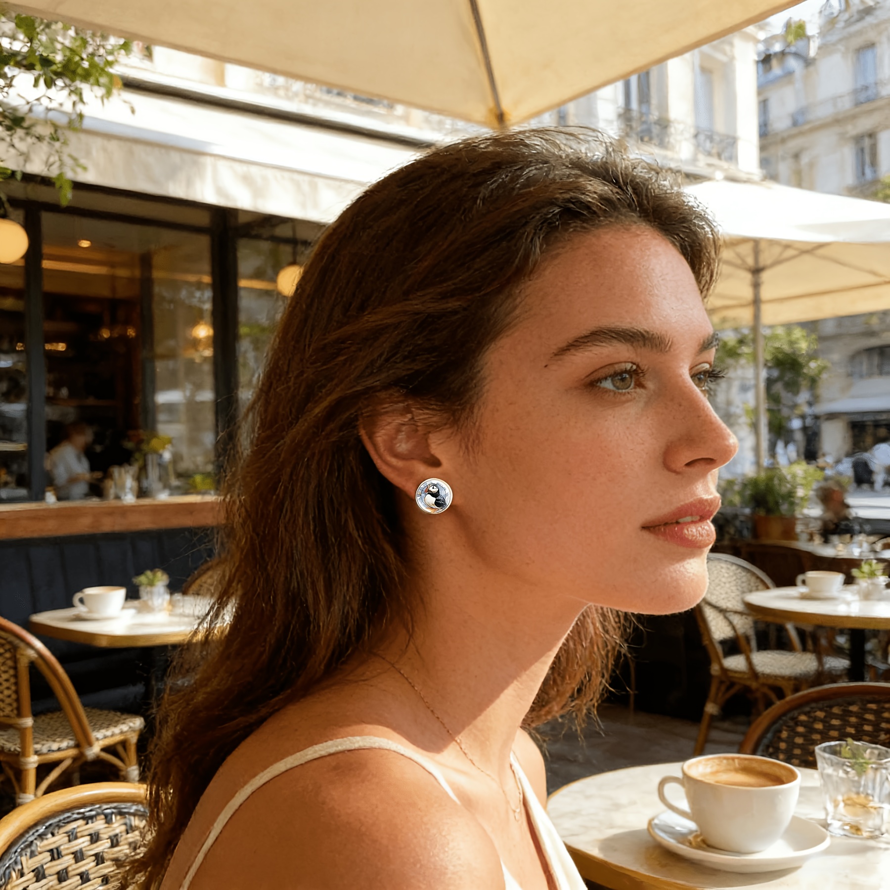2pcs No-Piercing Round Glass Face Earrings Set, Penguin Illustration